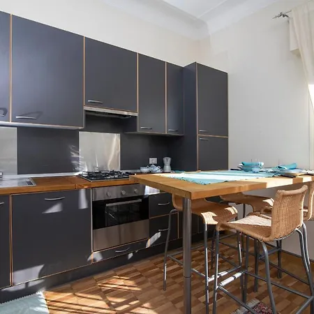 Σπίτι διακοπών The Holiday Apartments Σαν Ρέμο